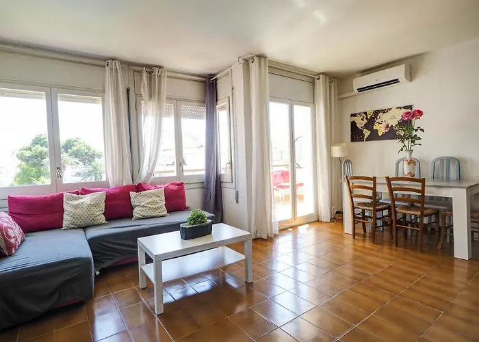 Апартаменти Clarimar Sky Blue By Hello Homes